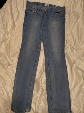 Sonoma Women's Straight Leg Cut Jeans in Light Blue Wash
